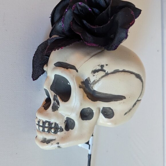 NWT Floral Skull Pick Dia de los Muertos DOTD DDLM Halloween Decoration Ashland - Picture 7 of 9